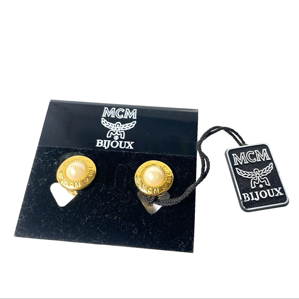 Mcm Bijoux Faux Pearl Earrings Clip On Gold Vintage